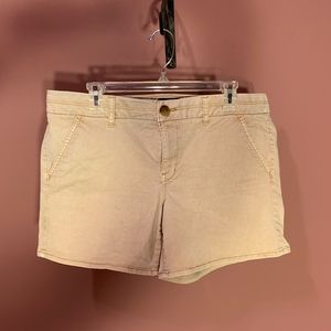AEO Midi Khaki Shorts SZ 14